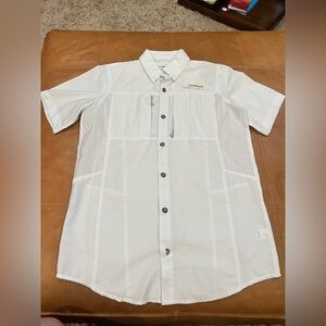 NWOT Youth Magellan White Fish Gear Shirt Sz. L (14/16)